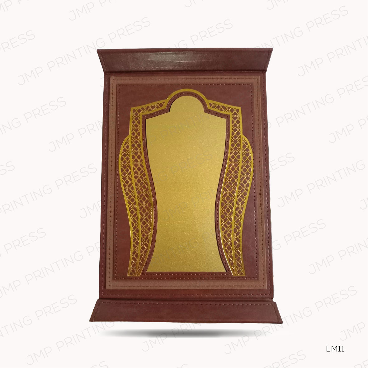 LM1122826-01 LM11 - LEATHER MOMENTO WITH GOLDEN PLATE PRINTING UAE - Image 1